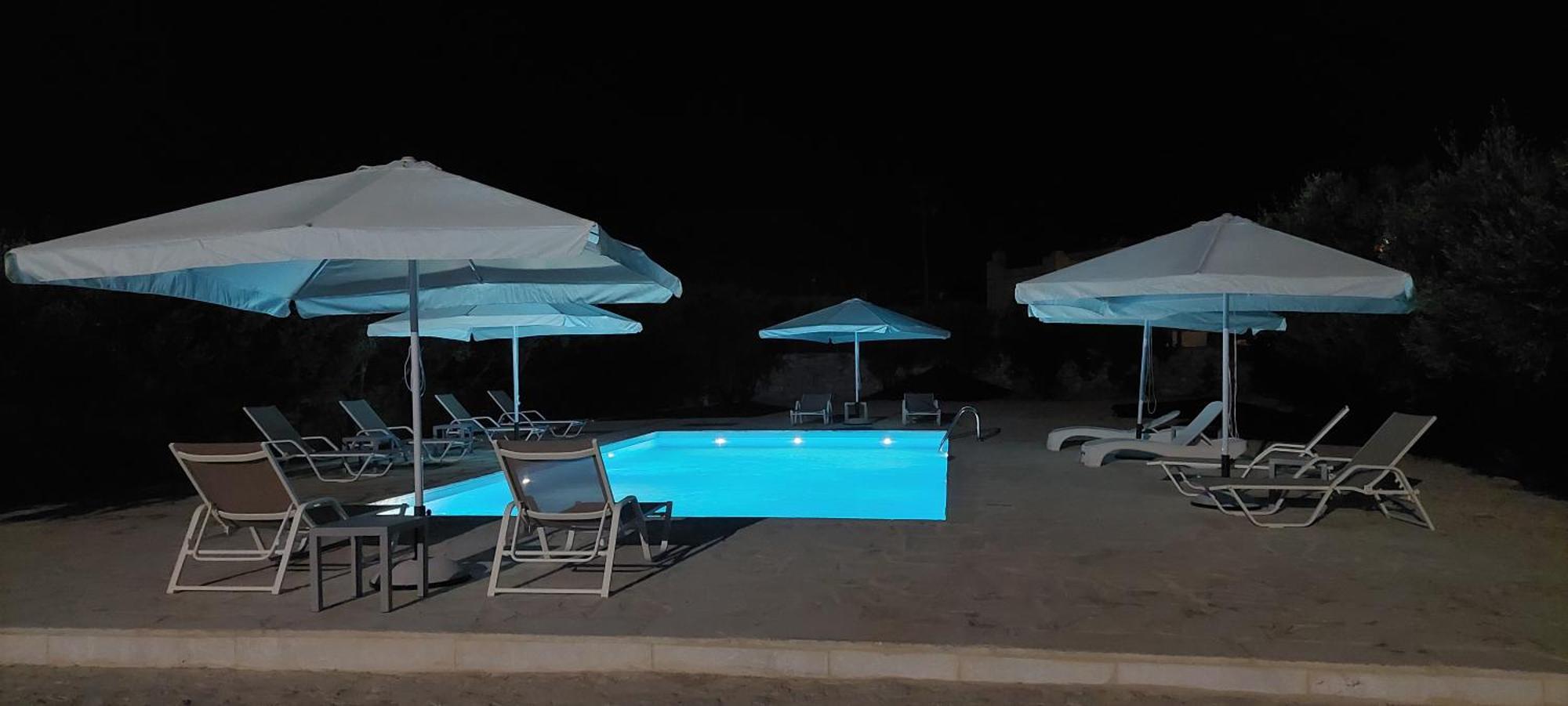 Koukouri Suites アレオポリ エクステリア 写真